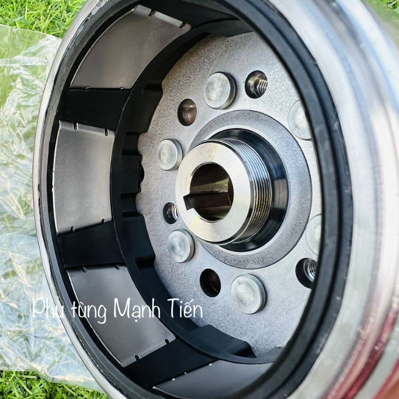 Vô lăng, qua lăng Wave, Dream Việt Mitsuba