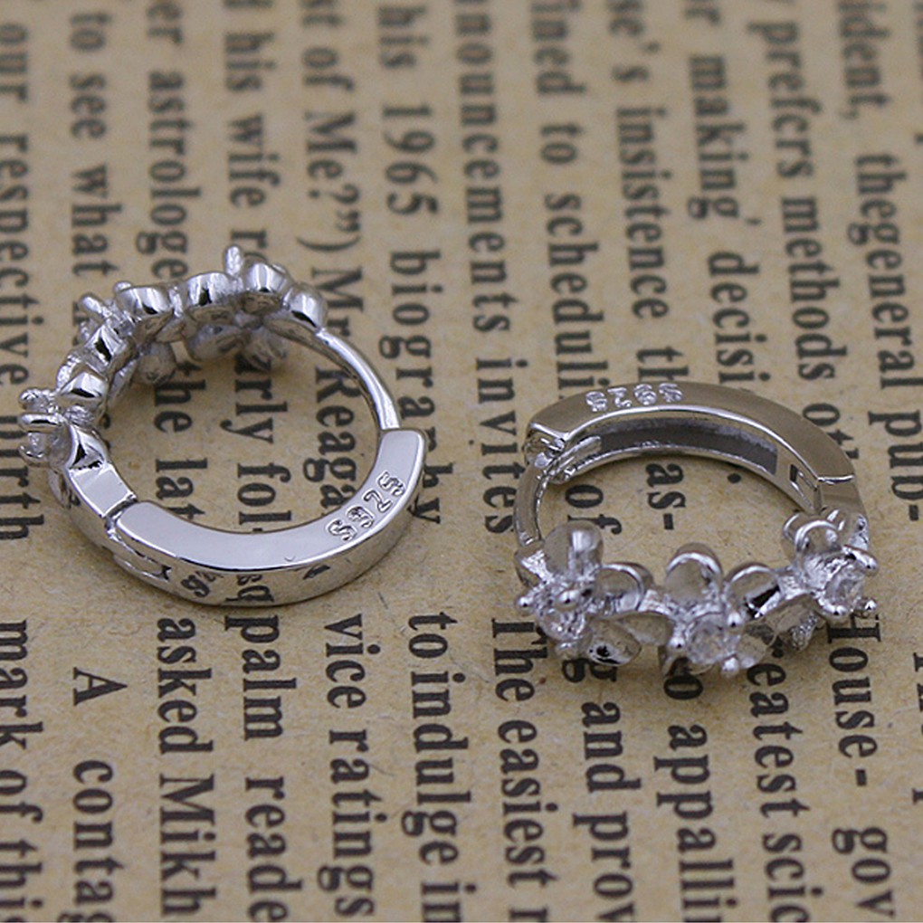 Bông Tai Mạ Bạc 925 Hình Hoa Đính Đá Xinh Xắn