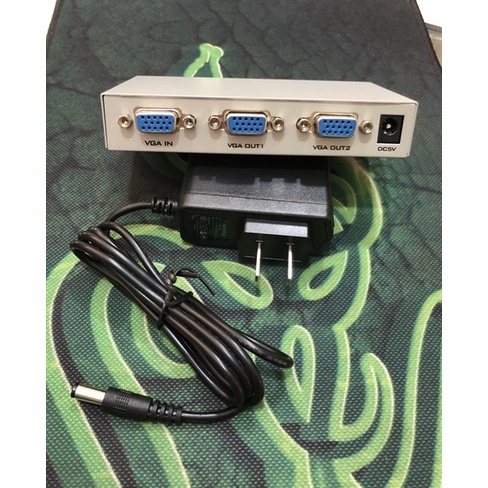 Bộ chia VGA - 1 cpu ra 2 màn hình ( hiển thị giống nhau)