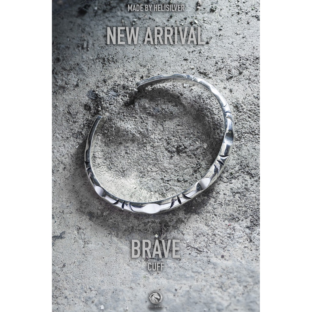 Vòng tay bạc nam, nữ HeliSilver Brave Cuff VTBN0138