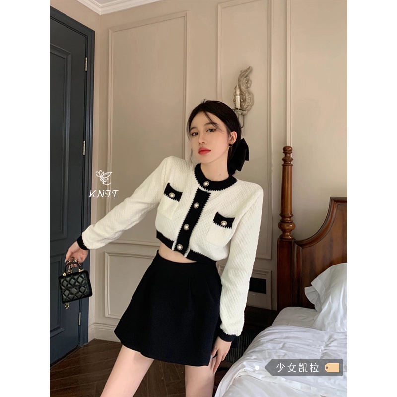 ÁO LEN DÀI TAY CỔ TRÒN DÁNG CROTOP VIỀN ĐEN MÙA THU - B02072