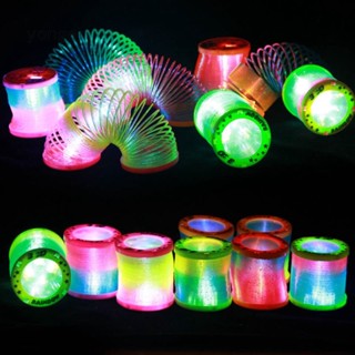 Đồ Chơi Lò Xo Co Dãn Tròn Phát Sáng Trong Bóng Tối
