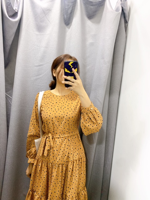 Đầm maxi Cattie Dress Blapink đầm đi biển tay dài nhiều tầng freesize