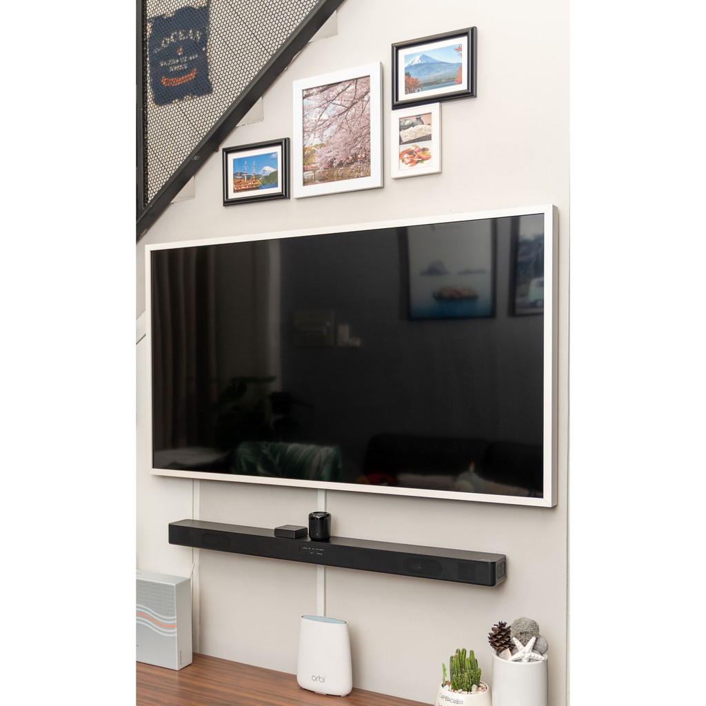 Combo Smart Tivi The Frame khung tranh Samsung 4K 50 inch và khung viền trắng white frame chính hãng