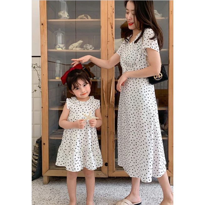 đầm chấm bi voan lụa cho mẹ và bé KEM HINH THAT