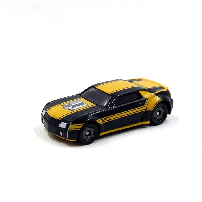 Đồ chơi xe mô hình Tomica Transformers Bumblebee  Takara Tomy dành cho bé từ 3 tuổi