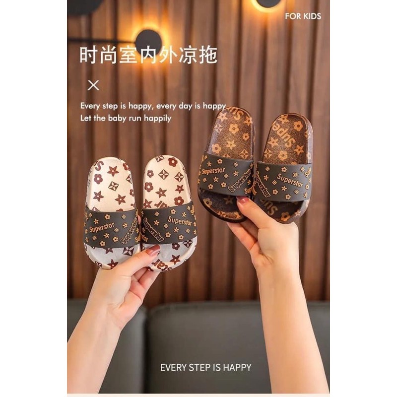 DÉP SUPERSTAR GIA ĐÌNH