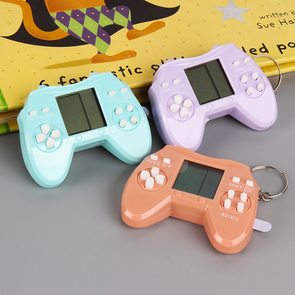 Máy Chơi Game Điện Tử Cầm Tay Mini Có Móc Khóa Dễ Thương