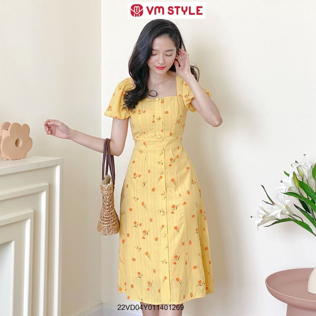 Đầm hoa dài VM STYLE tay phồng chun vai phối nút bọc thời trang ulzzang Y175 - 22VD04Y011401