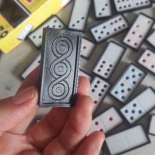 Cờ domino nhựa