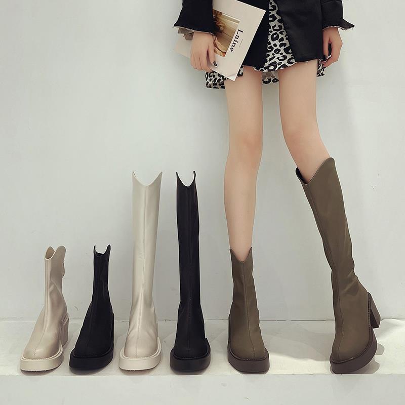 Giày boot đế cao thiết kế mới thời trang dành cho nữ