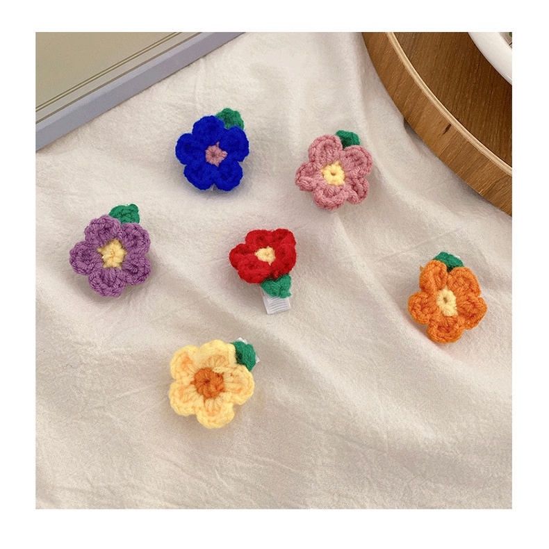 Kẹp tóc len hình hoa nhiều màu sắc dễ thương cho nữ
