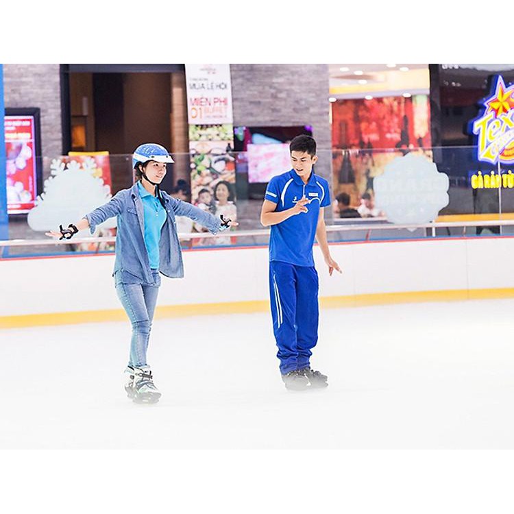 HCM  Vé vào cửa người lớn cao từ 140cm tại Sân băng Vincom Ice Rink Landmark 81 - Áp dụng thứ 7, CN, Lễ
