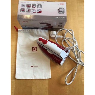BÀN LÀ HƠI NƯỚC MINI AEG