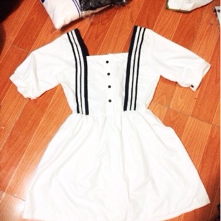 Váy xoè và dáng baby doll