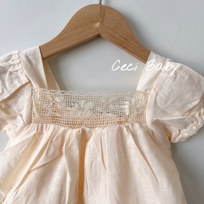 Body chip bé gái màu kem cổ vuông cho bé gái ảnh thật