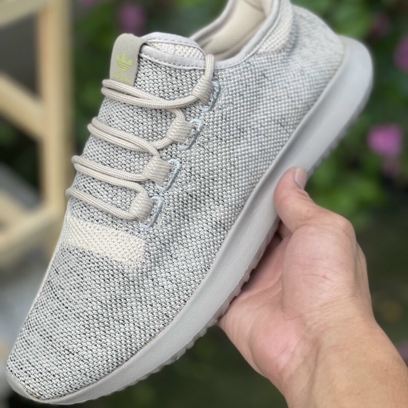 Giày Tubular Knit vàng cát