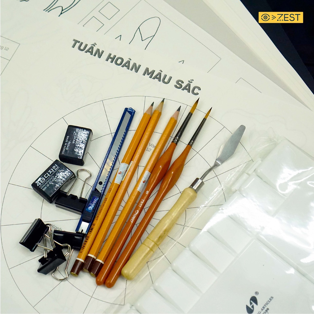 - Combo Trang Trí Màu