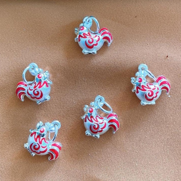 Con giáp bạc ta - con gà trống