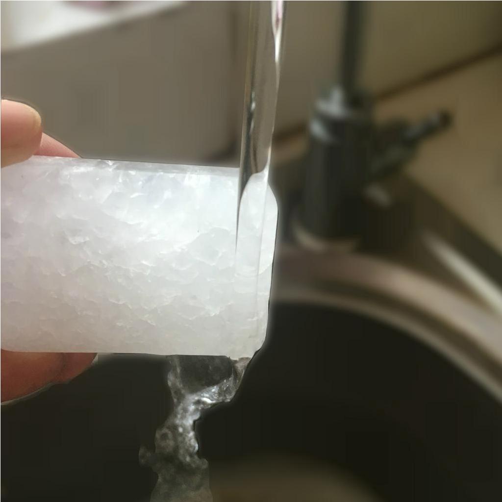 Lăn khử mùi đá khoáng Savenature, ngăn mùi cơ thể