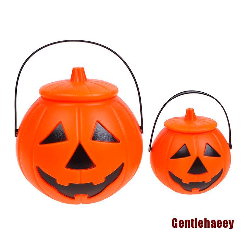 Giỏ nhựa đựng kẹo hình quả bí ngô dùng trong dịp halloween
