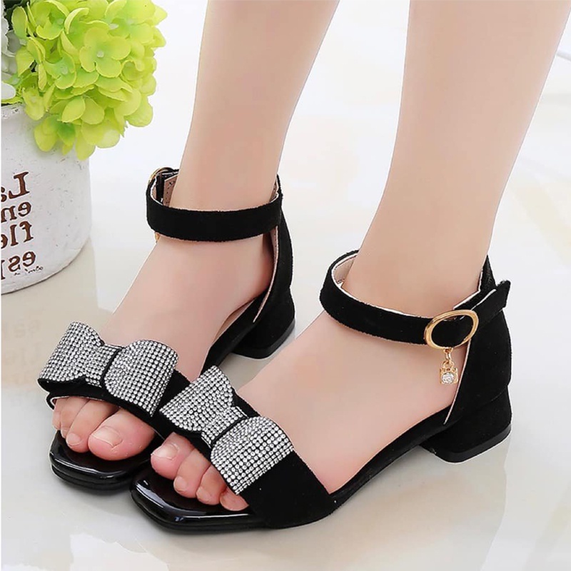 Dép Sandal nơ đính đá cho bé gái Thời trang trẻ BEESHOP GD2203