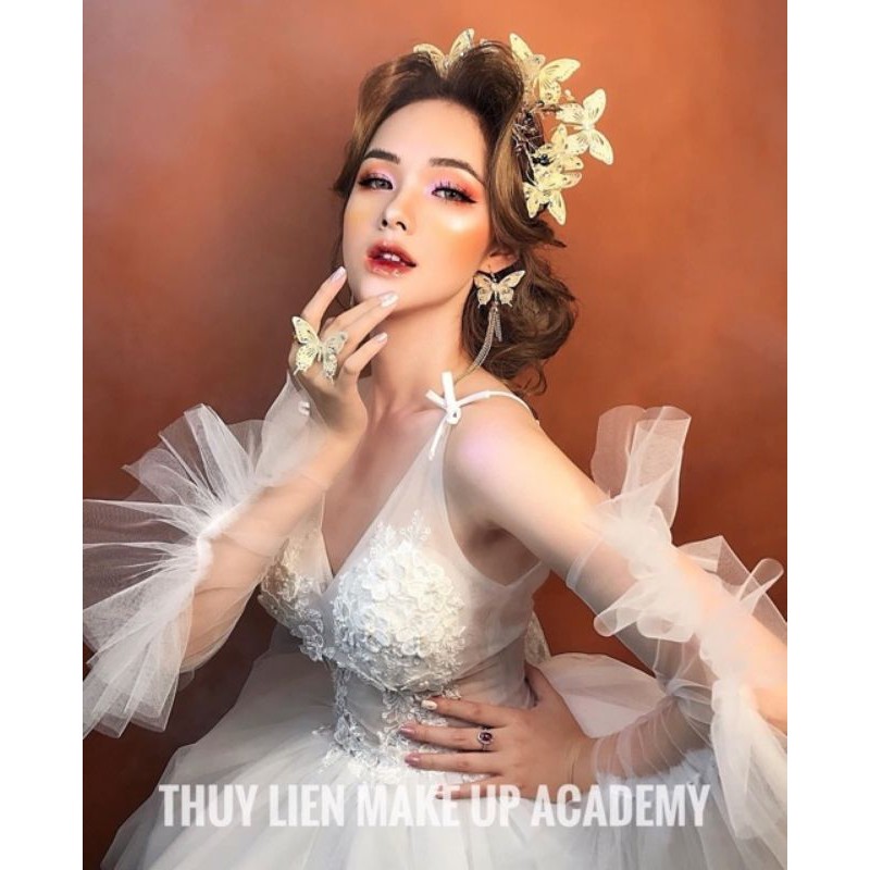 cặp tay voan chụp hình
