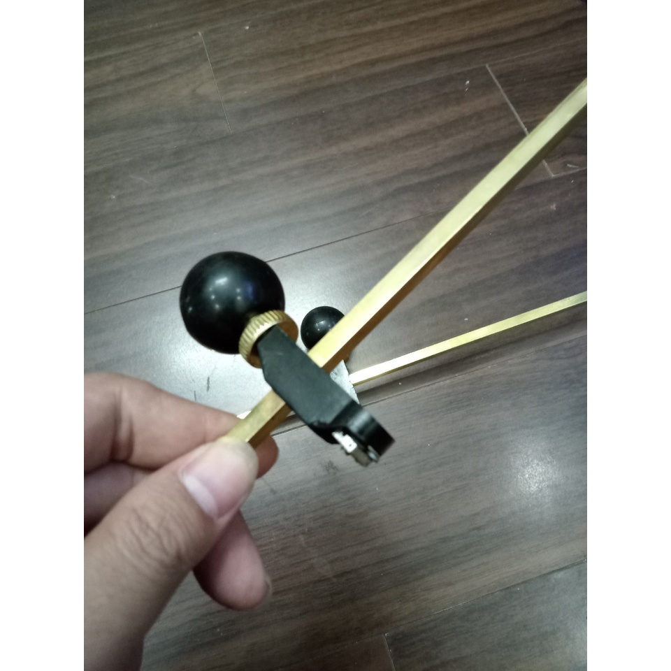 Dao cắt kính tròn - Dao compa căt kính đường kính 60cm. 1,2m củ dầu 6 lưỡi quay tròn