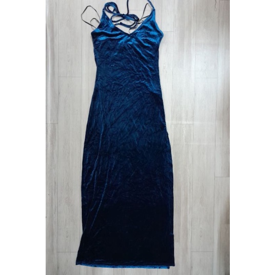 Đầm nhung maxi cổ cột dây xẻ tà VNXK velvet laceup dress high split đầm ôm body dáng dài xuất khẩu dư xịn