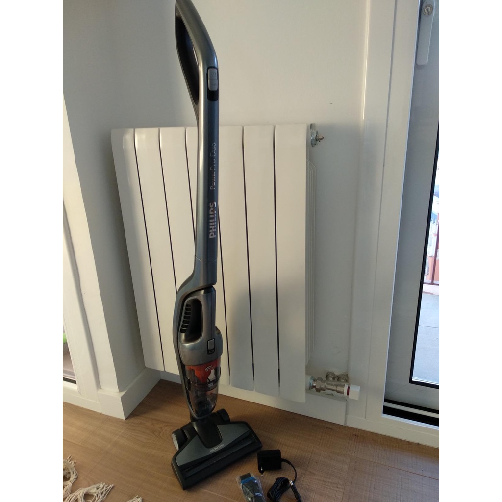 Máy hút bụi 2in1 Philips Eco FC6168/01 công suất 2000W