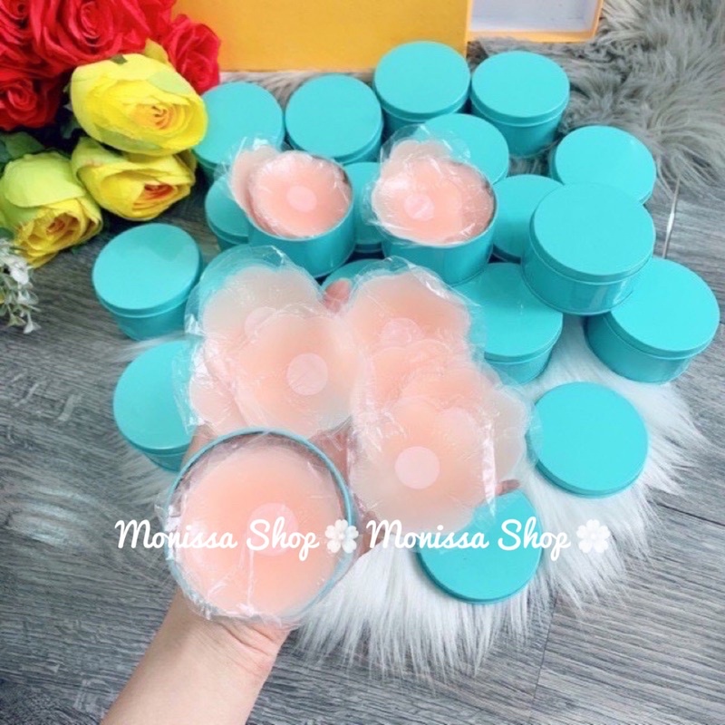 Hộp 5 đôi miếng dán ngực silicon mặc áo váy hai dây