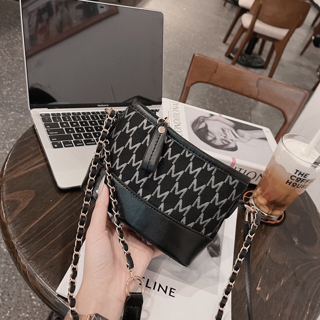 Túi Hobo Ngoc Trinh  Đeo Chéo,Đeo Vai  Giá Rẻ Đẹp Đi Chơi Phong Cách Thời Trang Hàn Quốc Dễ Thương Cute -TMA410