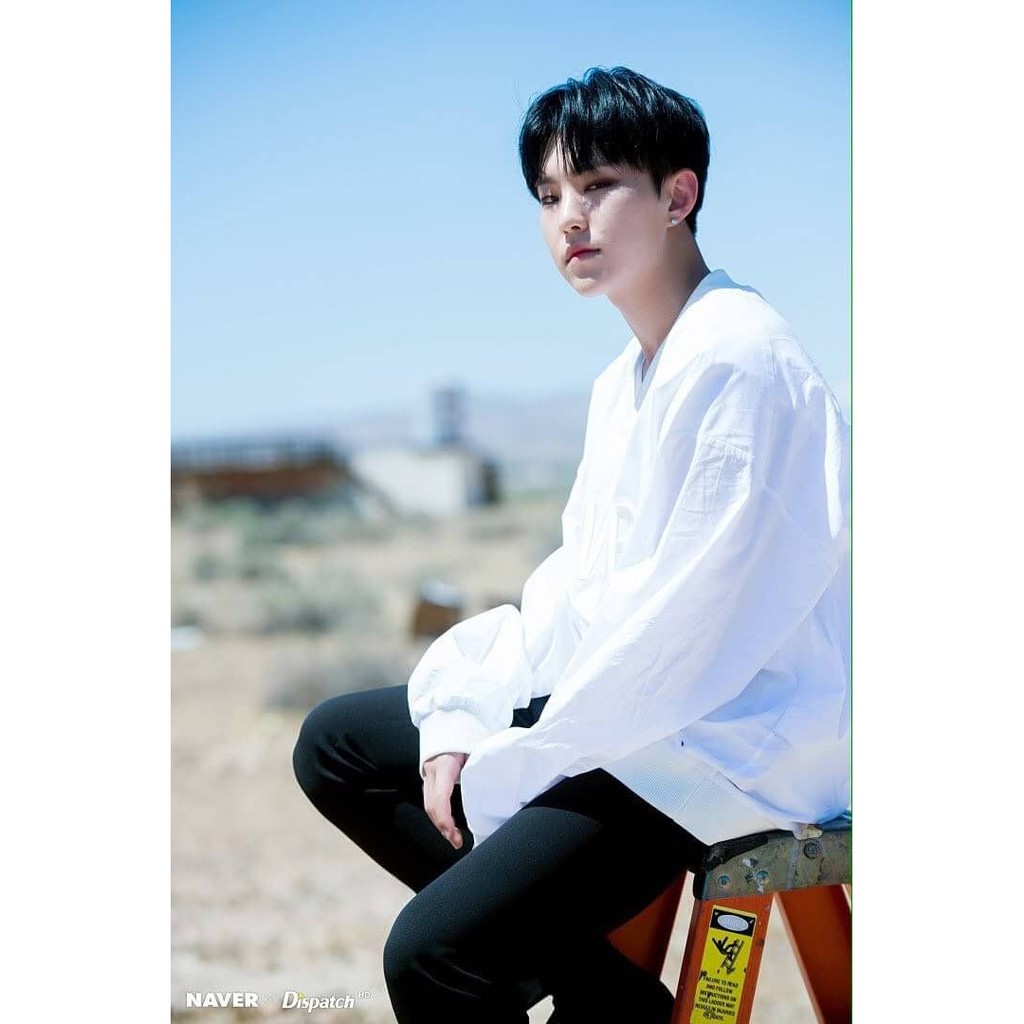 [𝐅𝐑𝐄𝐄𝐒𝐇𝐈𝐏 𝐓𝐔̛̀ 𝟐𝟎𝐊] ÁO THUN DÀI TRẮNG ĐEN MÀU PHONG CÁCH HÀN QUỐC-TAY XUÔNG-UNISEX-ẢNH+VIDEO