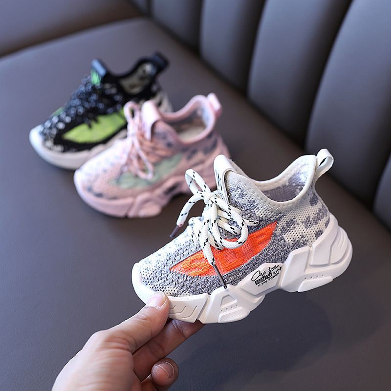 Giày thể thao Yezzy phong cách Hàn Quốc