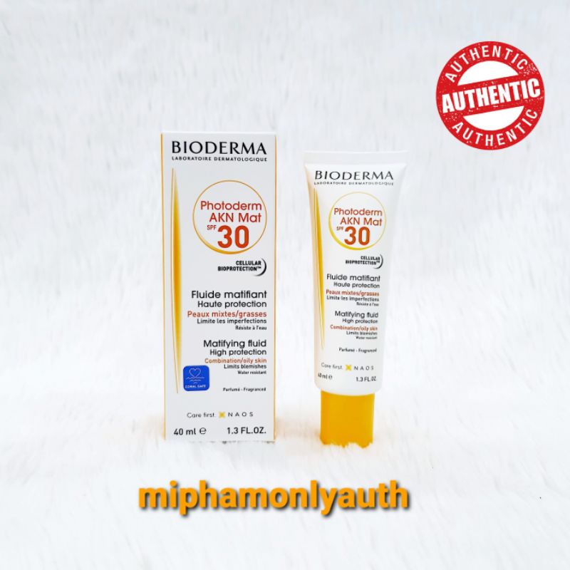 Kem chống nắng Bioderma Photoderm AKN MAT SPF 30