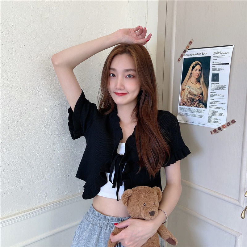 Áo Cardigan Dệt Kim Tay Ngắn Cổ Chữ V Phối Bèo Nhún Nữ Tính