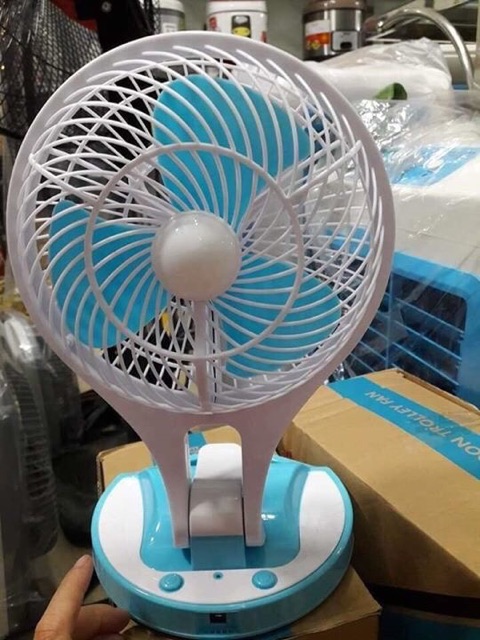 Quạt tích điện 5580 Mini Fan 2 in 1 gấp gọn