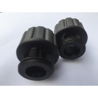 2 chiếc lơ 21 bằng nhựa cao cấp