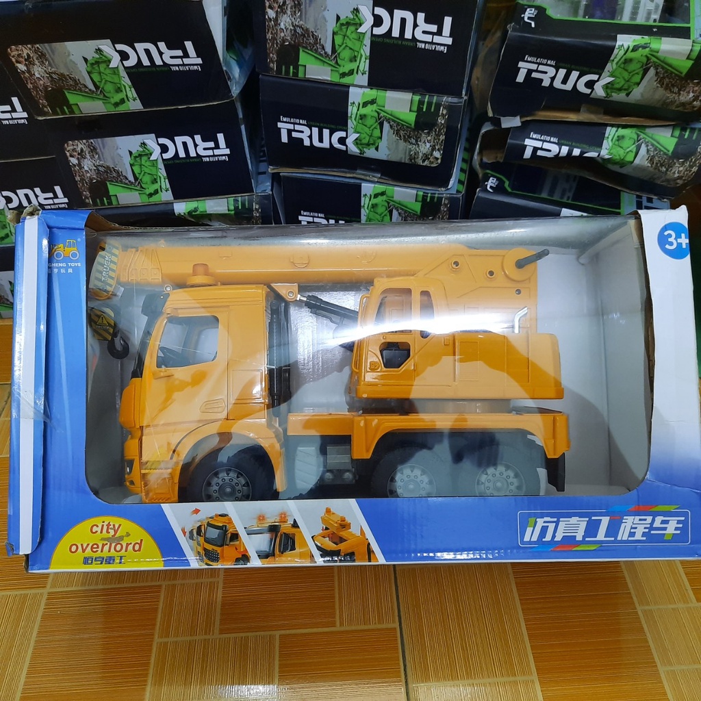 Xe ô tô cẩu móc cỡ lớn màu VÀNG đồ chơi trẻ em Hãng sản xuất : Double E E226-002
