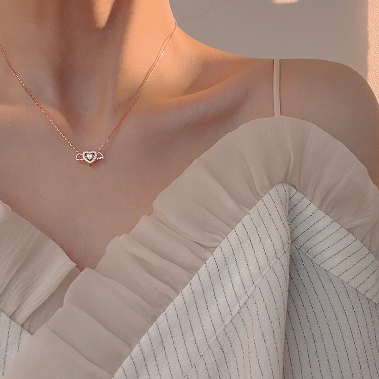 Vòng cổ Mặt Trái Tim Đôi Cánh Thiên Thần Thông Minh Thời Trang Mùa Hè Dành Cho Nữ