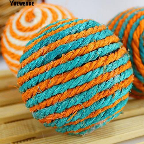 Quả banh bện dây dứa gai Cuba nhiều màu dễ thương cho mèo