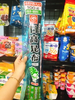 Cá bào tảo bẹ nấu dashi cho bé