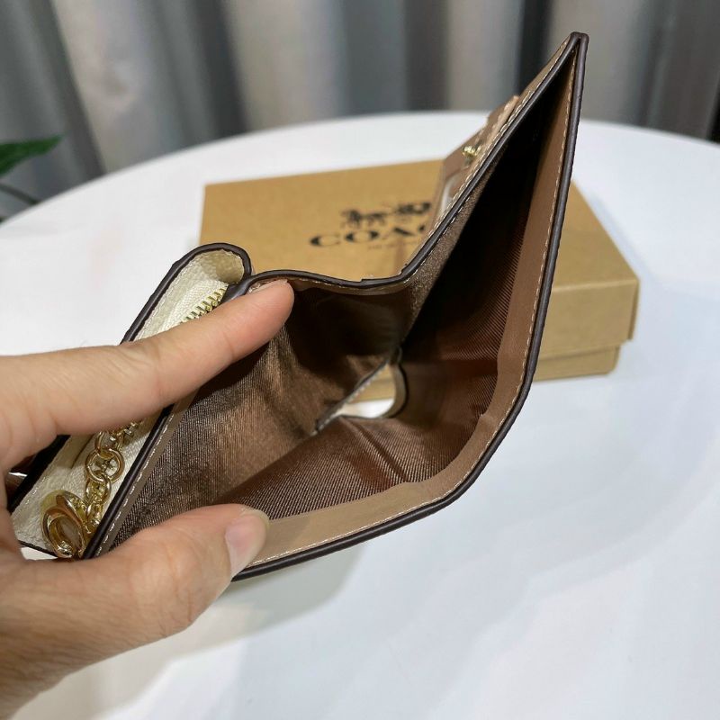 Ví C0a**ch Snap Wallet With Dancing Kitten siêu đẹp