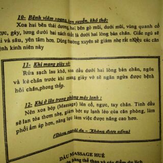 Dầu xoa bóp Huế (Huế massage oil)