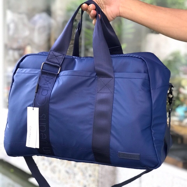 Túi Du Lịch CHỐNG NƯỚC Calvin Klein