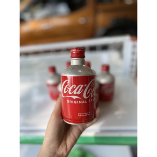 COCA NẮP VẶN NHẬT BẢN (1 LON)