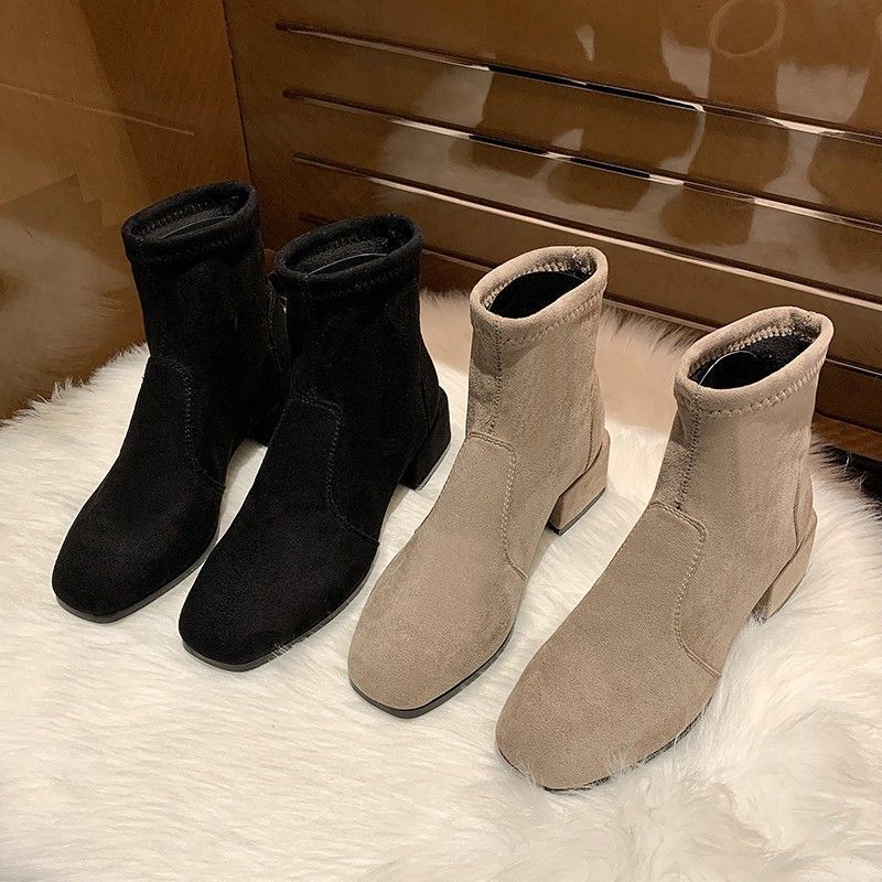 Mới mùa thu và đông Martin boots Phiên bản Hàn Quốc của đôi giày cao cổ màu đen hoang dã thời trang gót vuông mũ