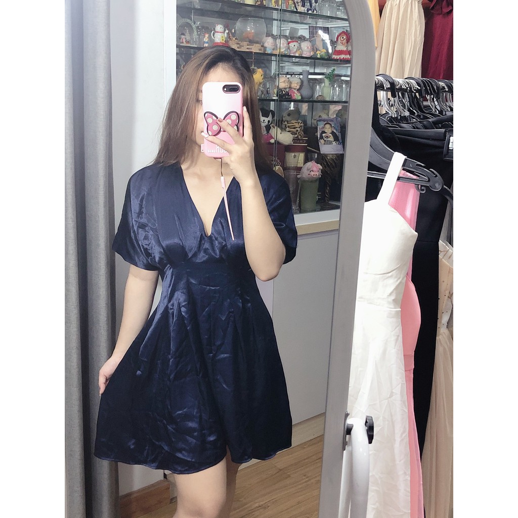 Đầm lụa sang trọng