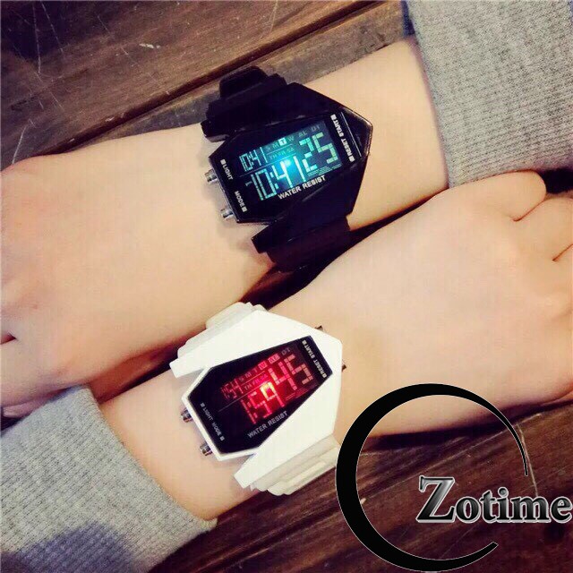 Đồng hồ Dotime nam nữ thể thao đèn Led phi thuyền ZO80