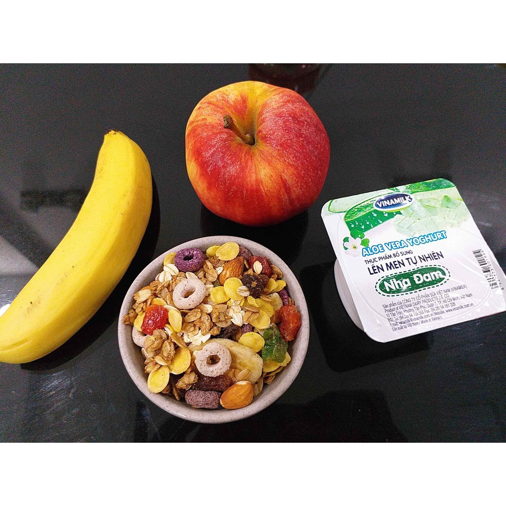 Ngũ cốc ăn kiêng hoa quả hỗn hợp mixed fruit oat meal hộp to 1080g | BigBuy360 - bigbuy360.vn